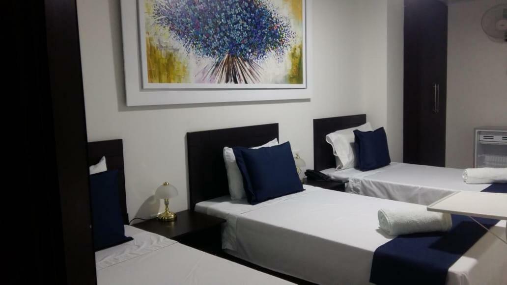 Hotel Giron Plaza Exterior foto